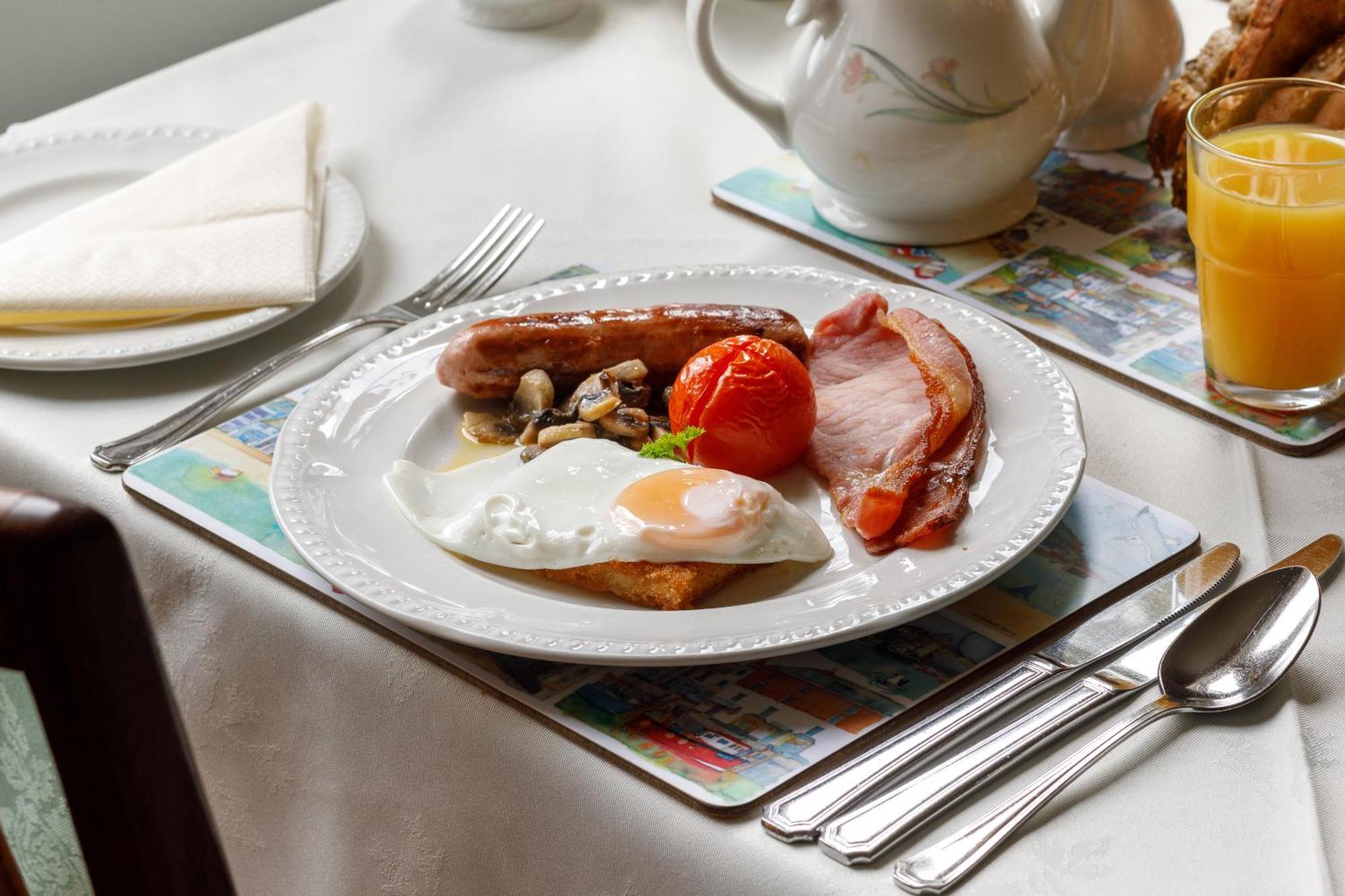 Bucklawren Farm Bed and Breakfast Looe Buitenkant foto