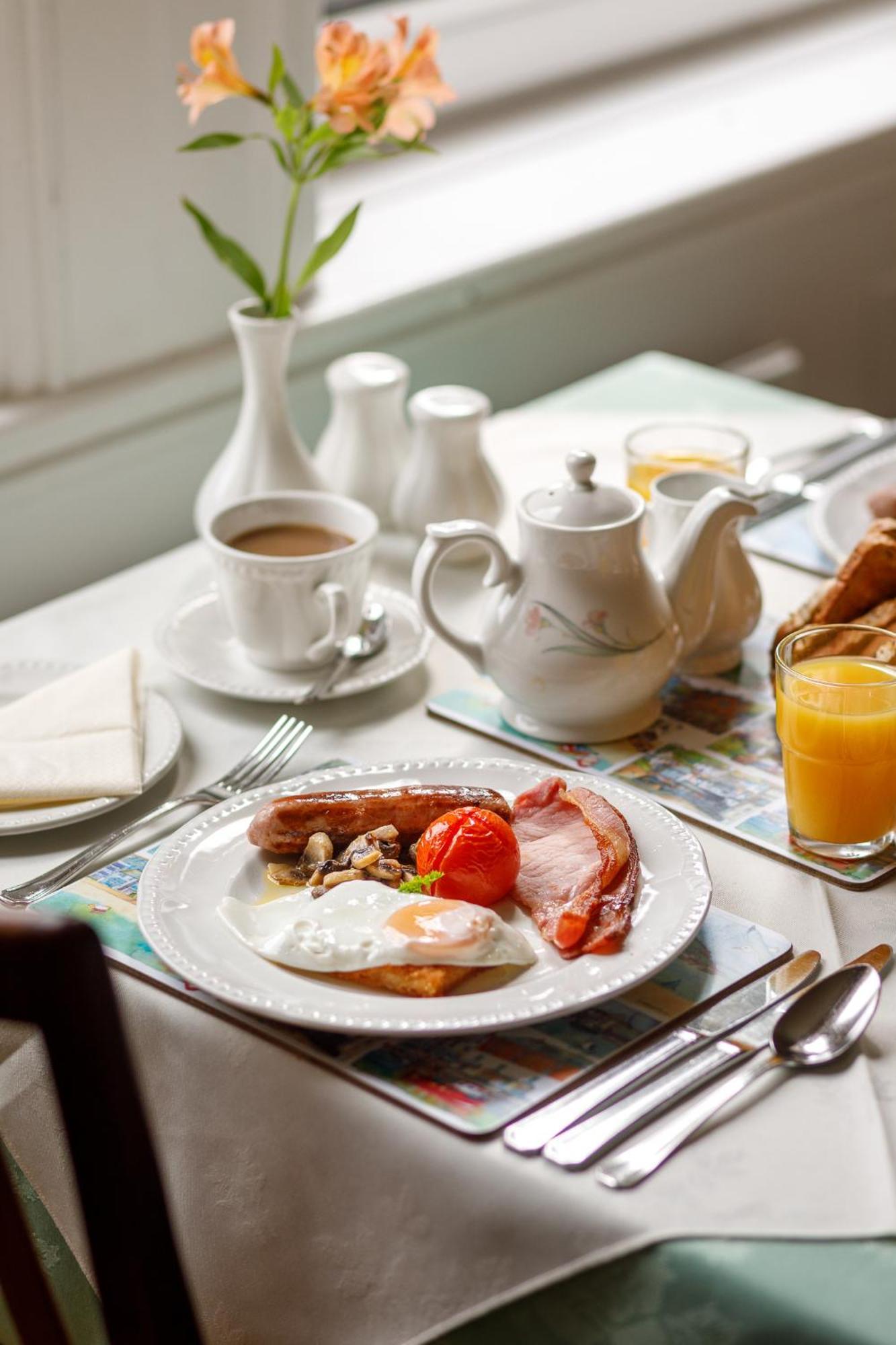 Bucklawren Farm Bed and Breakfast Looe Buitenkant foto
